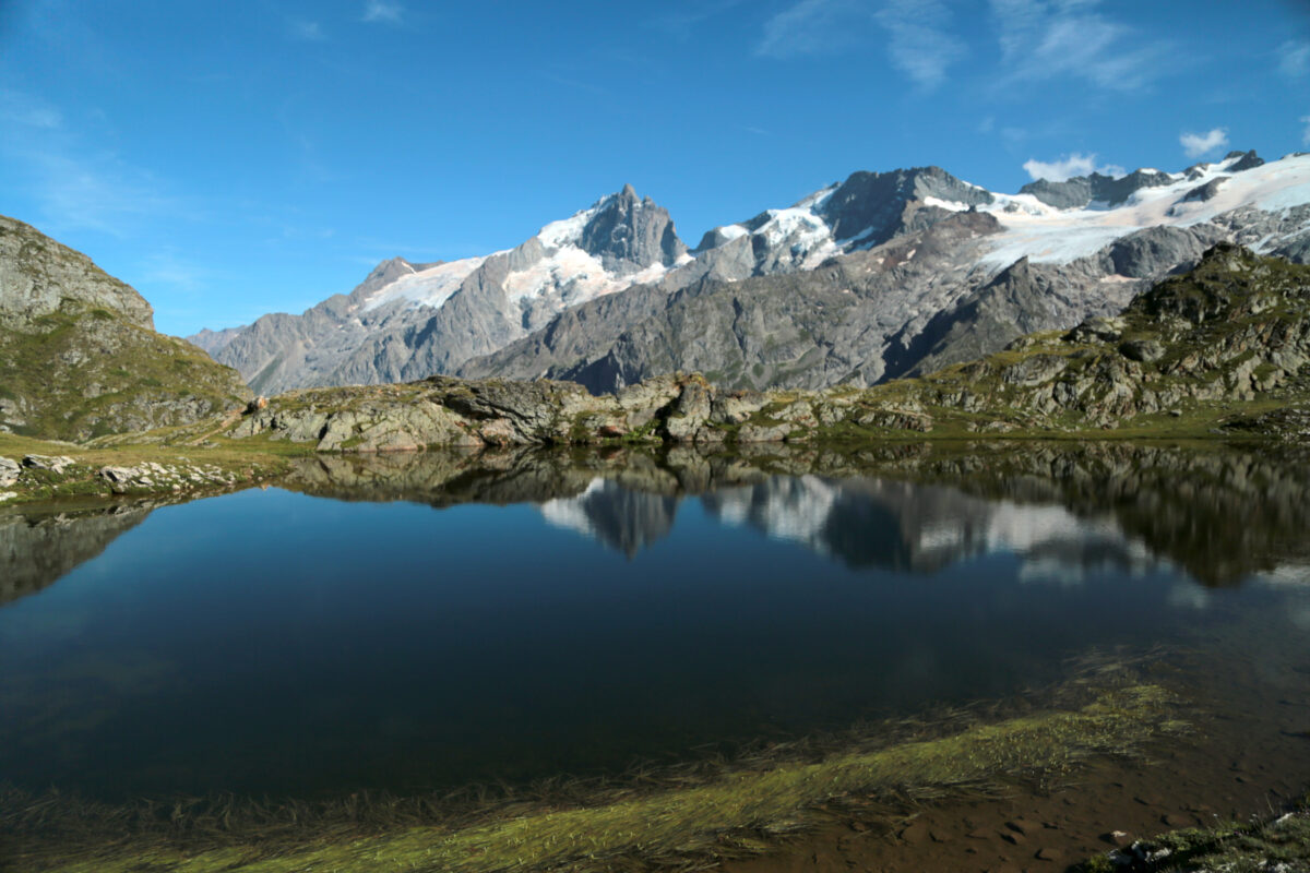 Le lac Lérié, la Meije et le Rateau